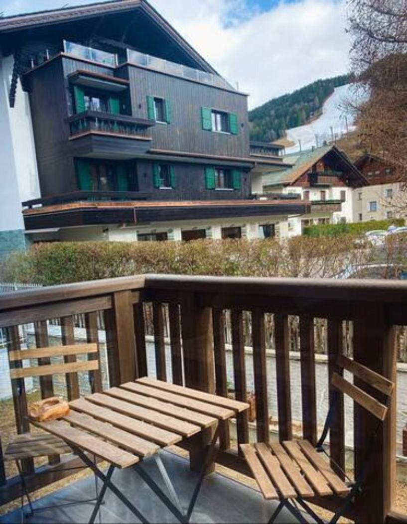 Ambassador Apartments Sweet Hospitality Bormio, Le Case Di Hermann Exterior foto